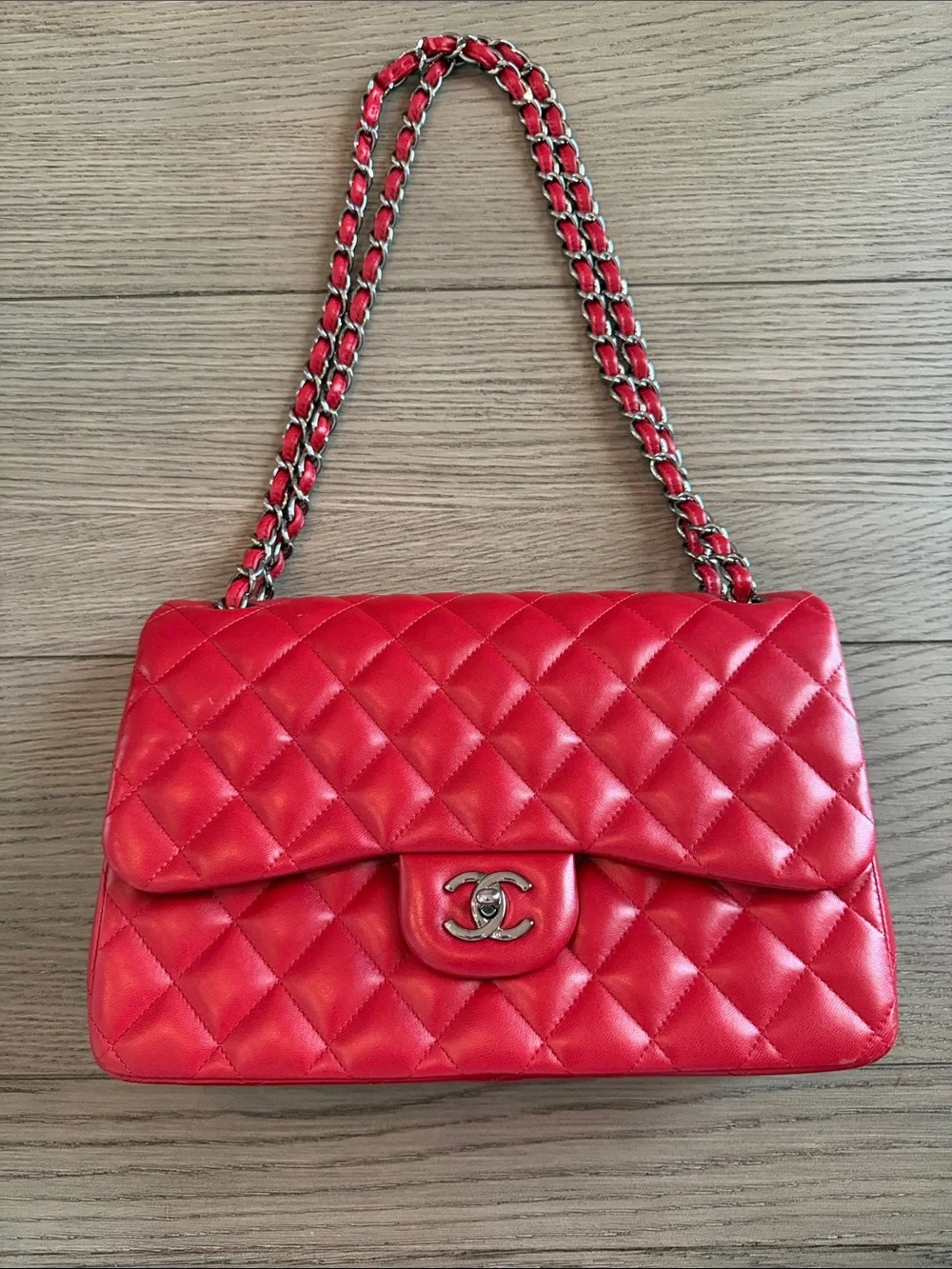 CHANEL 5th avenue silver